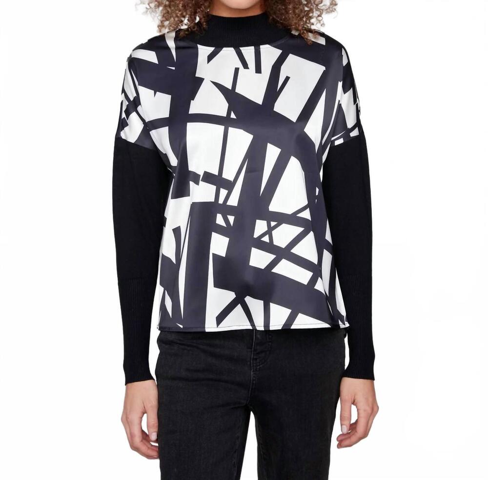 NEW CHARLIE B printed satin knit sleeve top in black/cream